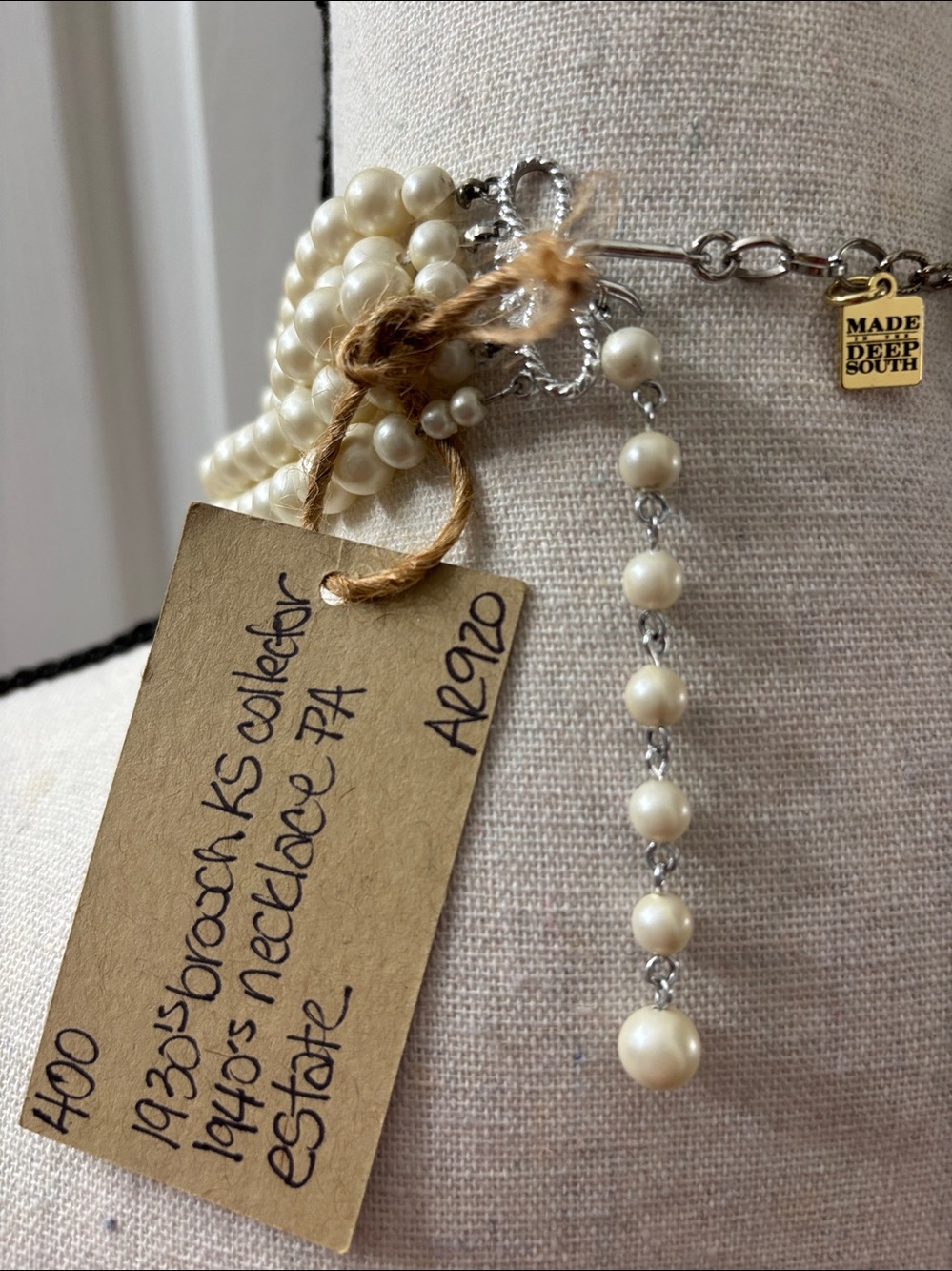 Made in the Deep South Chain Pearl Statement Necklace - Picture 6 of 9